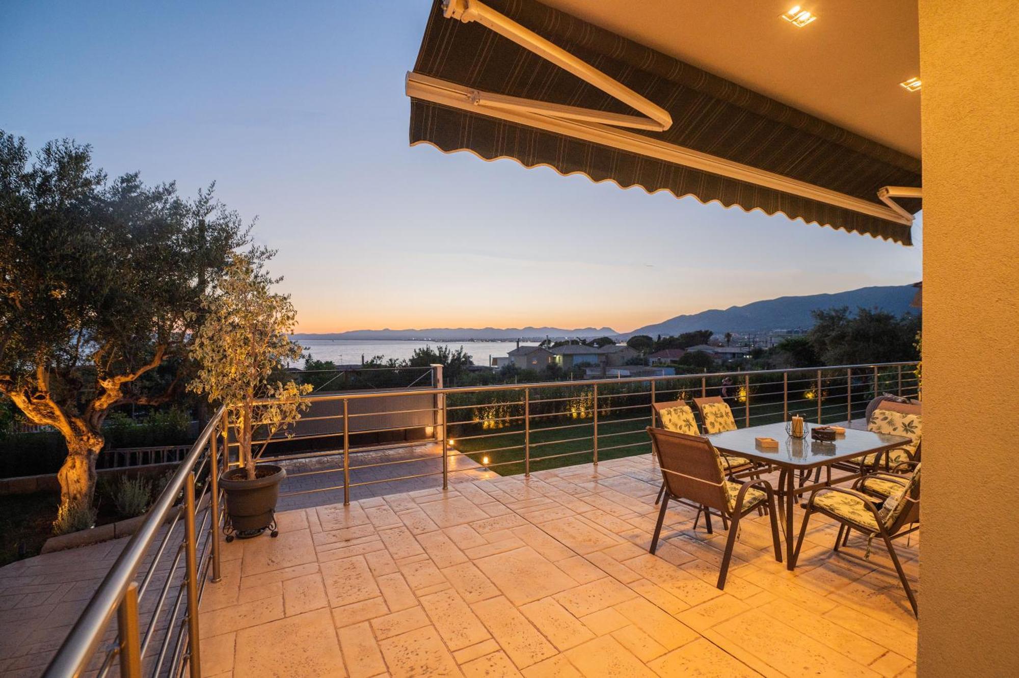 Vila Thea Seaview Luxury Living Kalamata Exteriér fotografie